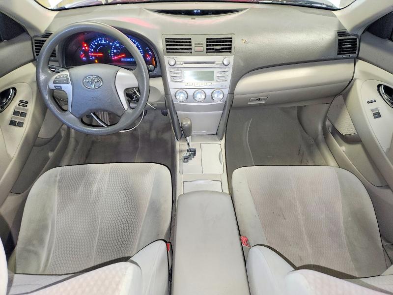 58453346 :رقم المزاد ، 4T1BF3EKXAU570886 vin ، 2010 Toyota Camry مزاد بيع