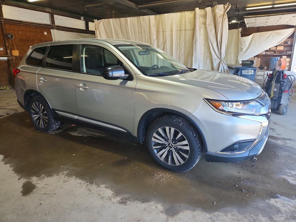 Продаж на аукціоні авто 2019 Mitsubishi Outlander, vin: JA4AZ3A30KZ055576, номер лоту: 55966256