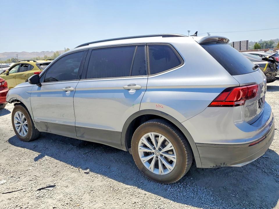 Продажа на аукционе авто 2020 Volkswagen Tiguan, vin: 3VV1B7AX6LM134145, номер лота: 58051726
