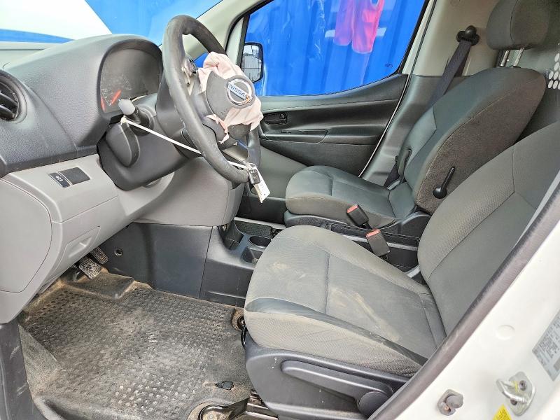 58302286 :رقم المزاد ، 3N6CM0KN9FK727968 vin ، 2015 Nissan Nv200 مزاد بيع