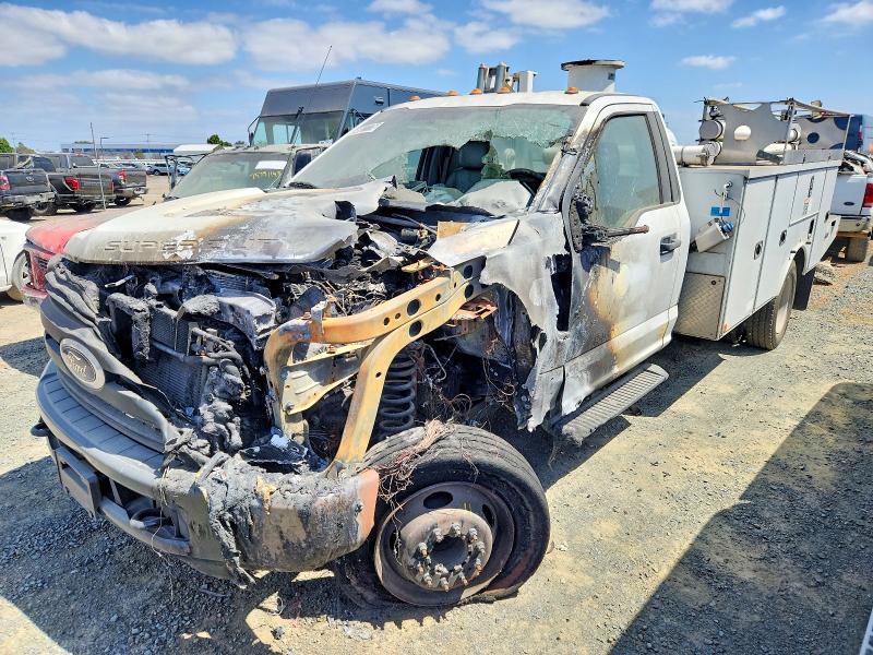 49377776 :رقم المزاد ، 1FDUF5GTXHEC48067 vin ، 2017 Ford F550 مزاد بيع