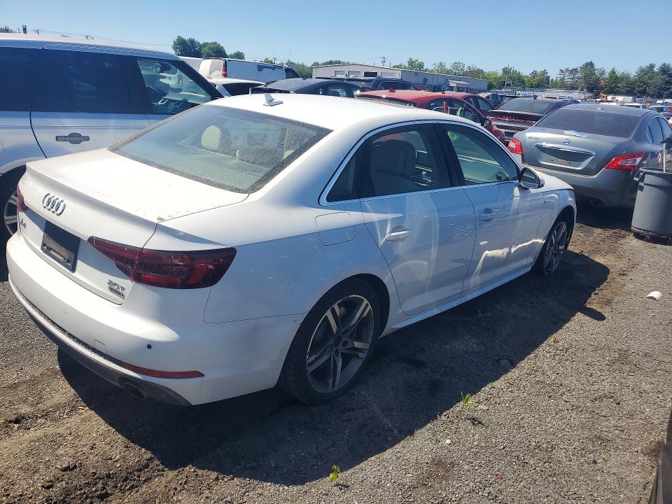 2018 Audi A4 მანქანა იყიდება აუქციონზე, vin: WAUENAF48JN013443, აუქციონის ნომერი: 55494926