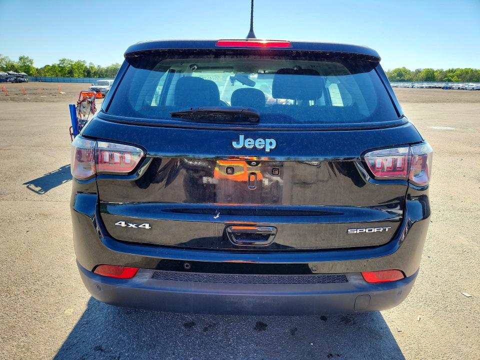 Продаж на аукціоні авто 2018 Jeep Compass, vin: 3C4NJDAB6JT205224, номер лоту: 55745796