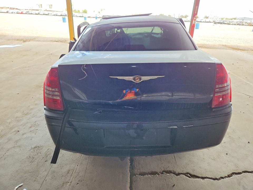58781826 :رقم المزاد ، 2C3KA63H36H353321 vin ، 2006 Chrysler 300c مزاد بيع