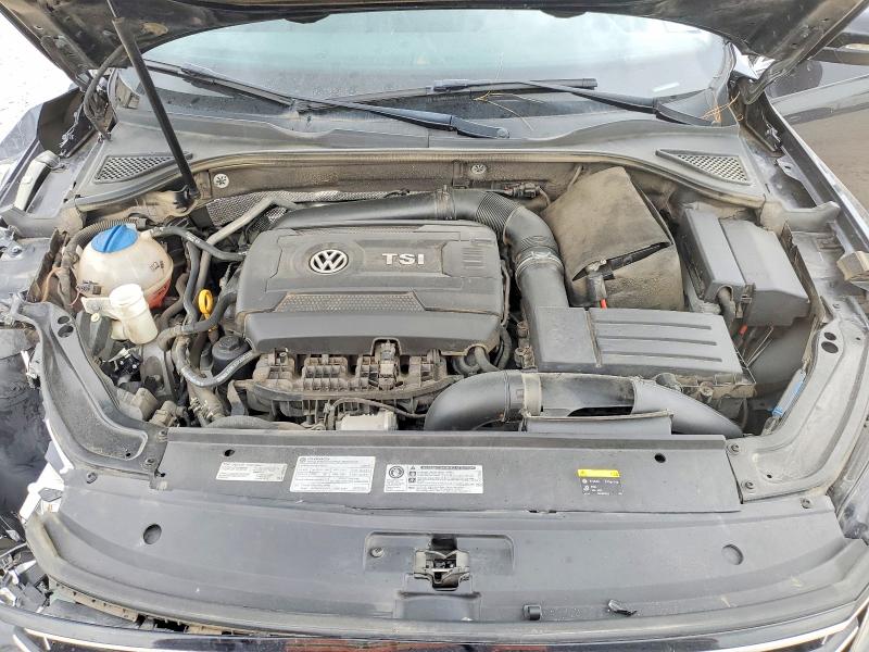 57713366 :رقم المزاد ، 1VWBT7A33HC015536 vin ، 2017 Volkswagen Passat مزاد بيع