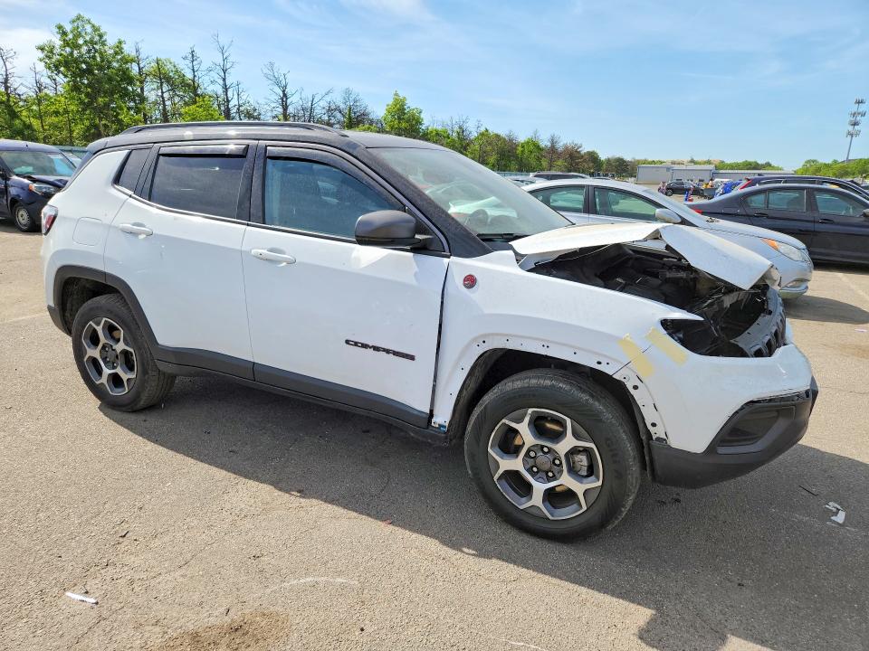 2022 Jeep Compass მანქანა იყიდება აუქციონზე, vin: 3C4NJDDB9NT136210, აუქციონის ნომერი: 55819926