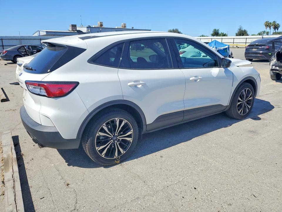 Продажа на аукционе авто 2022 Ford Escape, vin: 1FMCU0G63NUB43063, номер лота: 56764586