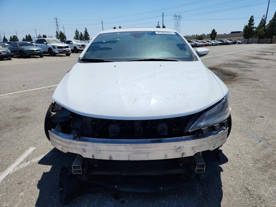 85980895 :رقم المزاد ، 1C3CCCBG4FN511629 vin ، 2015 Chrysler 200 مزاد بيع