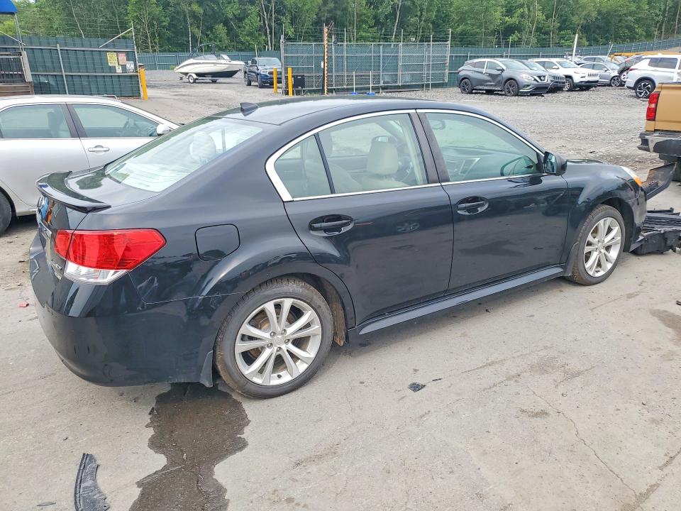 2013 Subaru Legacy მანქანა იყიდება აუქციონზე, vin: 4S3BMBK68D3014646, აუქციონის ნომერი: 55870576
