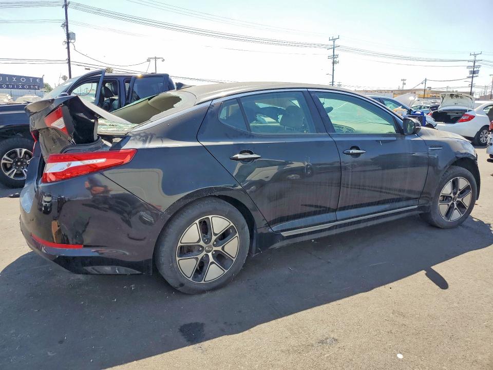56318956 :رقم المزاد ، KNAGM4ADXB5000635 vin ، 2011 Kia Optima مزاد بيع