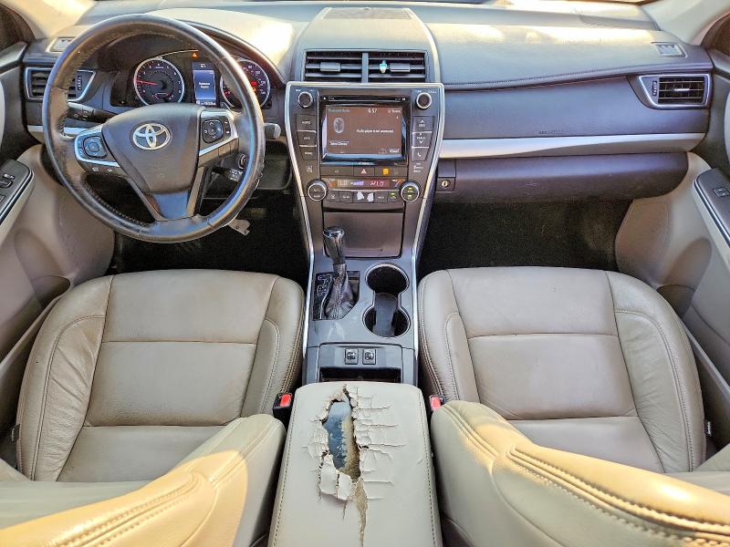 57972646 :رقم المزاد ، 4T1BF1FK0HU337208 vin ، 2017 Toyota Camry مزاد بيع