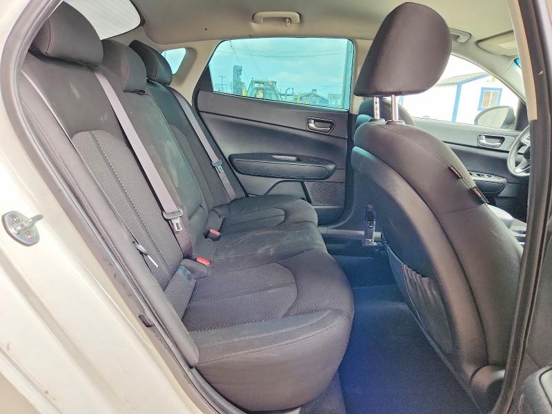 Auction sale of the 2016 Kia Optima, vin: KNAGT4L32G5070970, lot number: 85989775