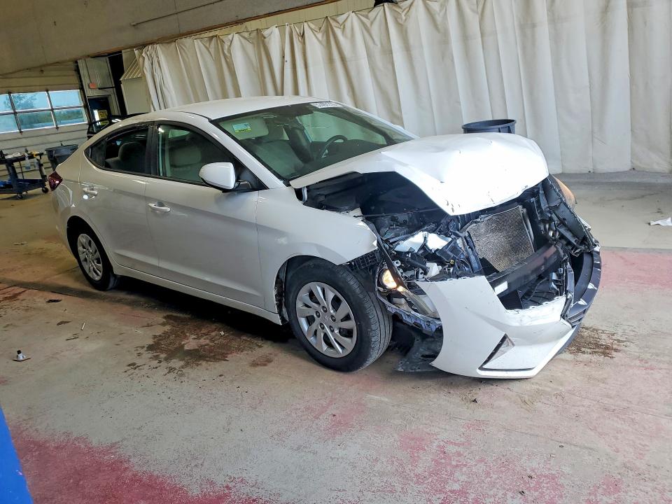 57497216 :رقم المزاد ، 5NPD74LF2KH493769 vin ، 2019 Hyundai Elantra مزاد بيع