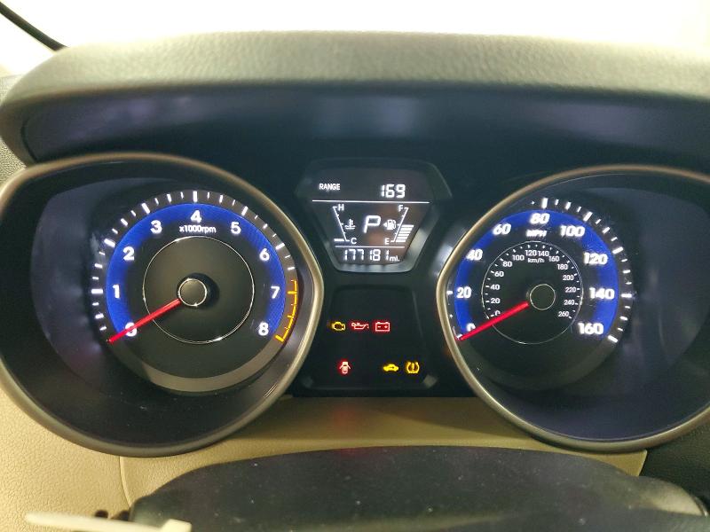 56669946 :رقم المزاد ، 5NPDH4AE4GH769562 vin ، 2016 Hyundai Elantra مزاد بيع