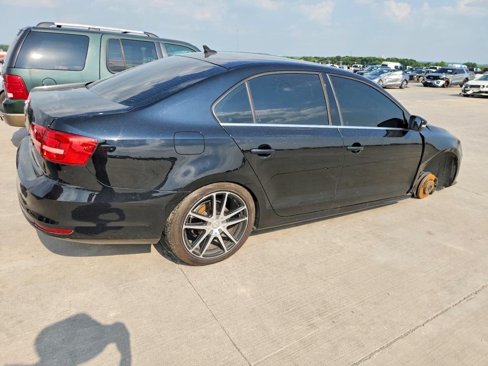 57924966 :رقم المزاد ، 3VWD17AJ6FM269380 vin ، 2015 Volkswagen Jetta مزاد بيع