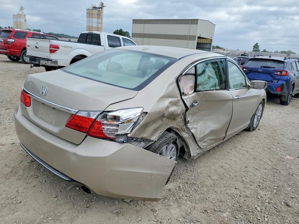 56129736 :رقم المزاد ، 1HGCR2F85DA151378 vin ، 2013 Honda Accord مزاد بيع