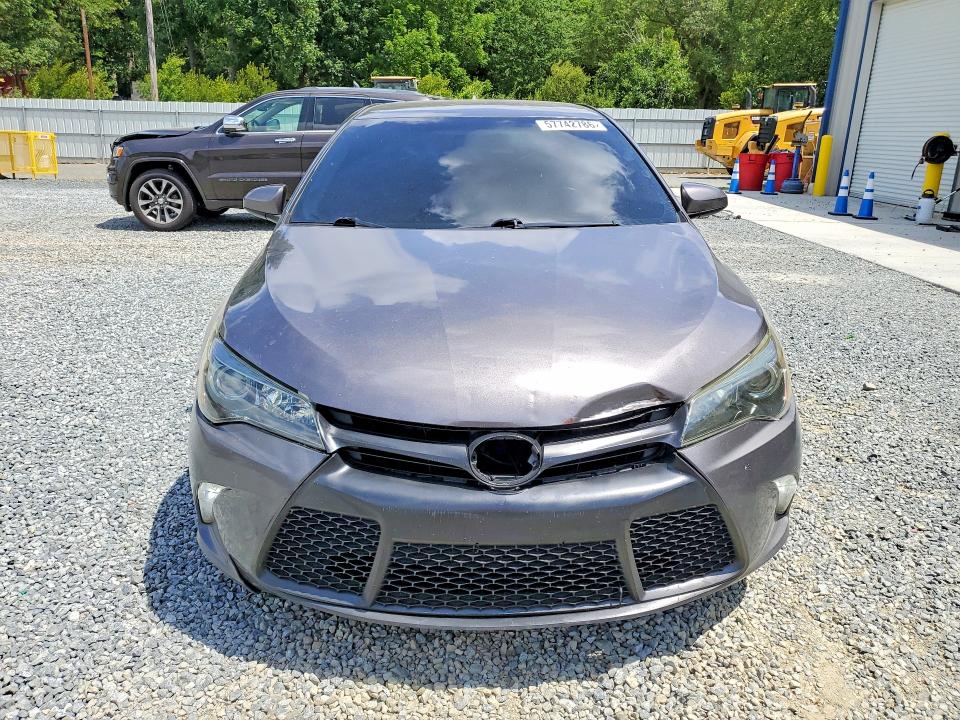 Продаж на аукціоні авто 2015 Toyota Camry, vin: 4T1BF1FKXFU074464, номер лоту: 57742786