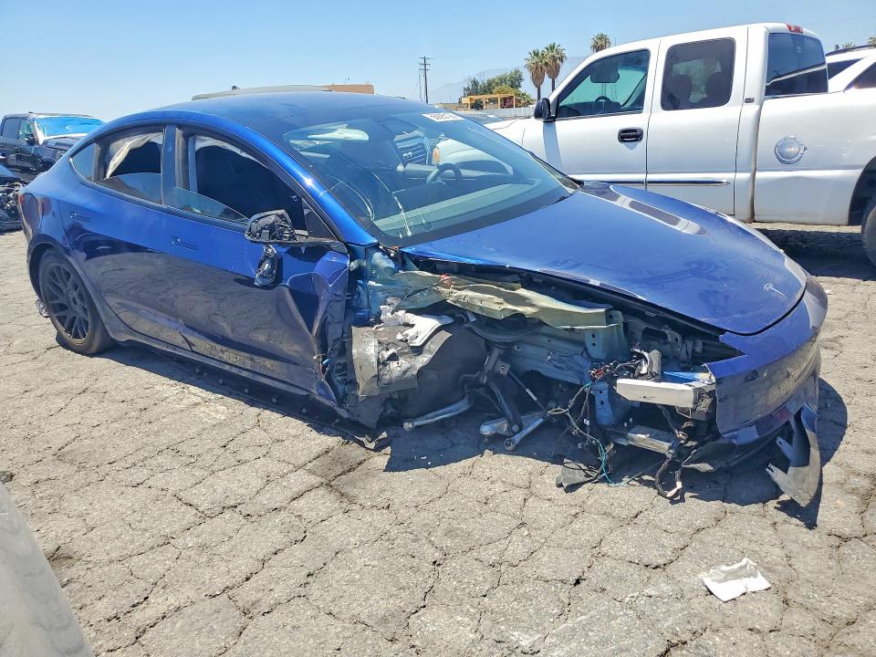 56895126 :رقم المزاد ، 5YJ3E1EB9RF724606 vin ، 2024 Tesla Model 3 مزاد بيع