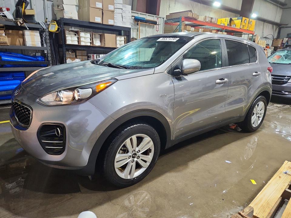 56521236 :رقم المزاد ، KNDPMCAC3H7120035 vin ، 2017 Kia Sportage مزاد بيع