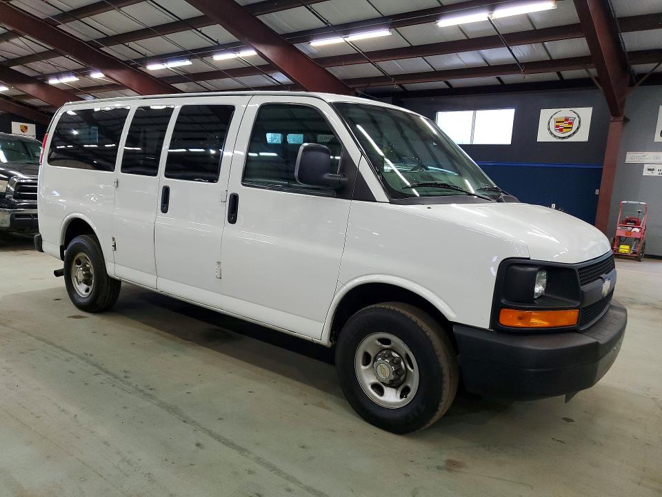 58097976 :رقم المزاد ، 1GAWGPFFXF1283481 vin ، 2015 Chevrolet Express G2500 مزاد بيع