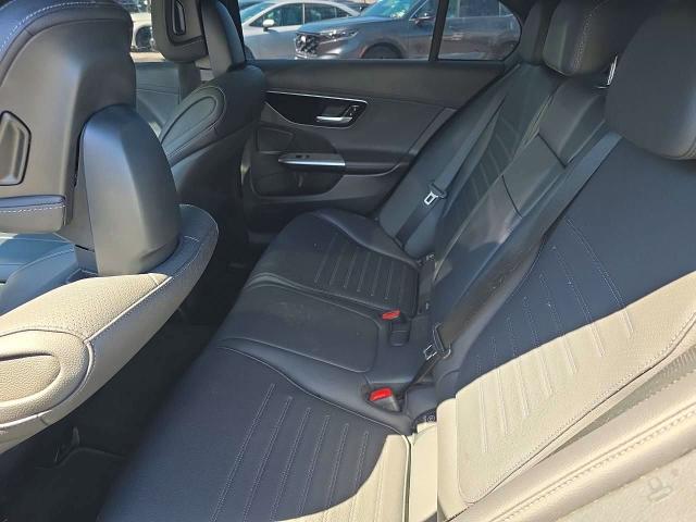Продажа на аукционе авто 2023 Mercedes-benz C, vin: W1KAF4HB2PR152986, номер лота: 57376596