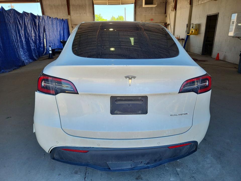 2021 Tesla Model Y მანქანა იყიდება აუქციონზე, vin: 5YJYGAEE4MF247215, აუქციონის ნომერი: 55694046