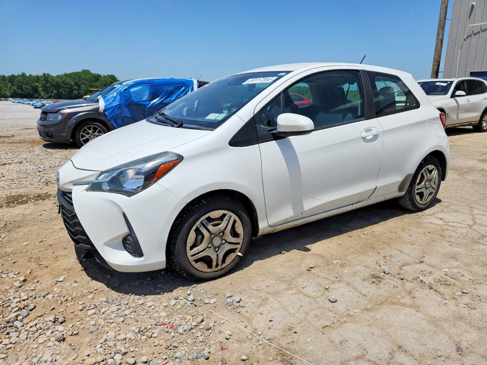 59117366 :رقم المزاد ، VNKJTUD37JA090838 vin ، 2018 Toyota Yaris مزاد بيع