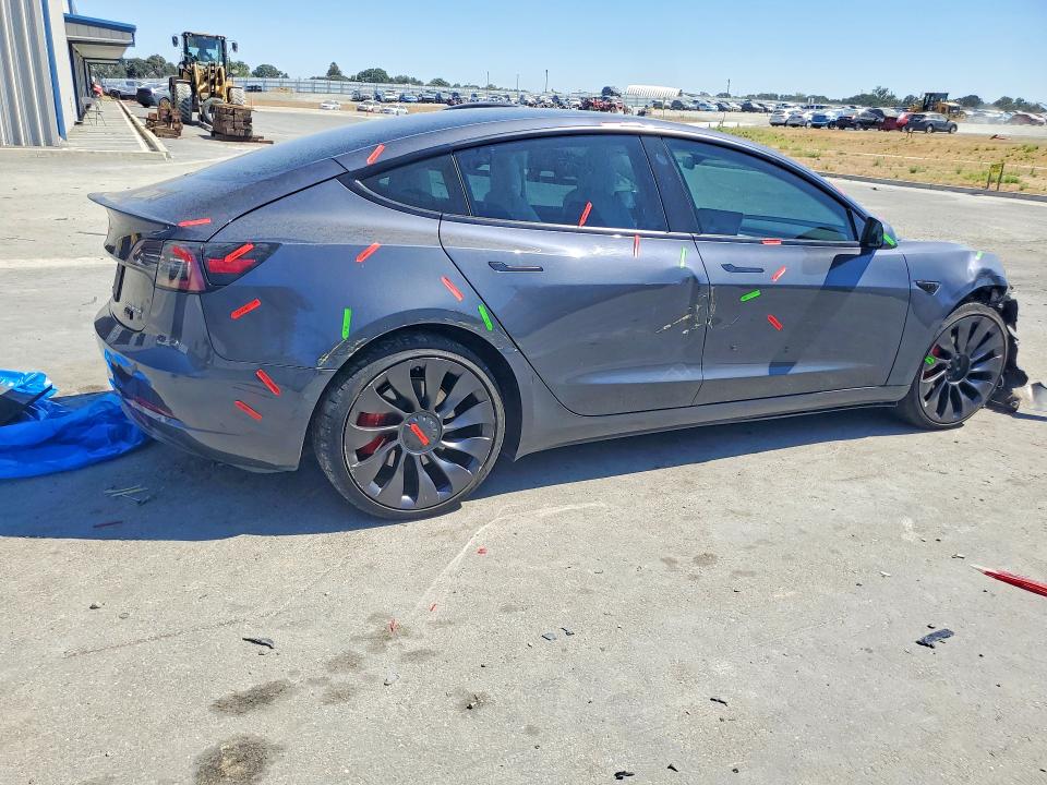 58066116 :رقم المزاد ، 5YJ3E1EC6NF242033 vin ، 2022 Tesla Model 3 مزاد بيع