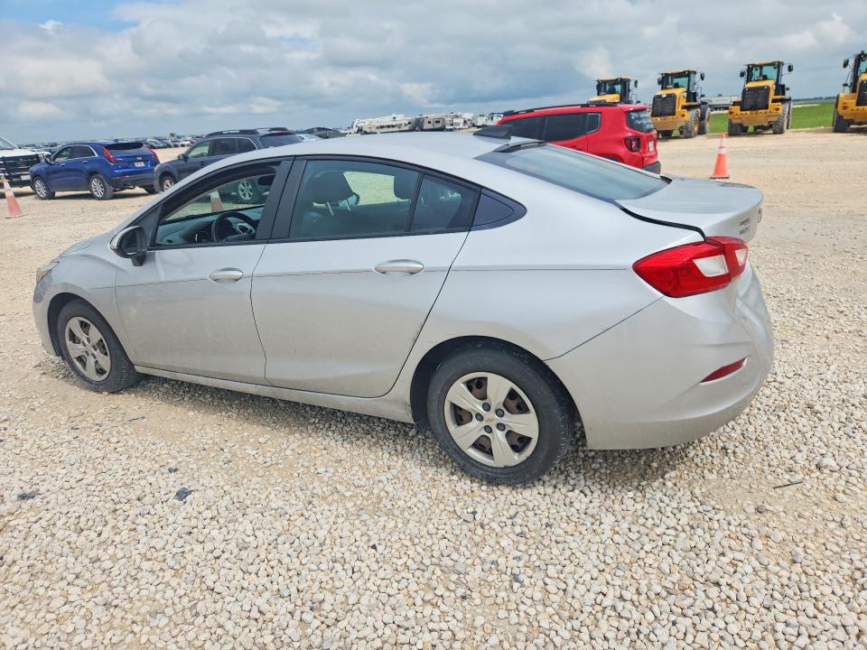 57135126 :رقم المزاد ، 1G1BC5SM6H7156486 vin ، 2017 Chevrolet Cruze مزاد بيع