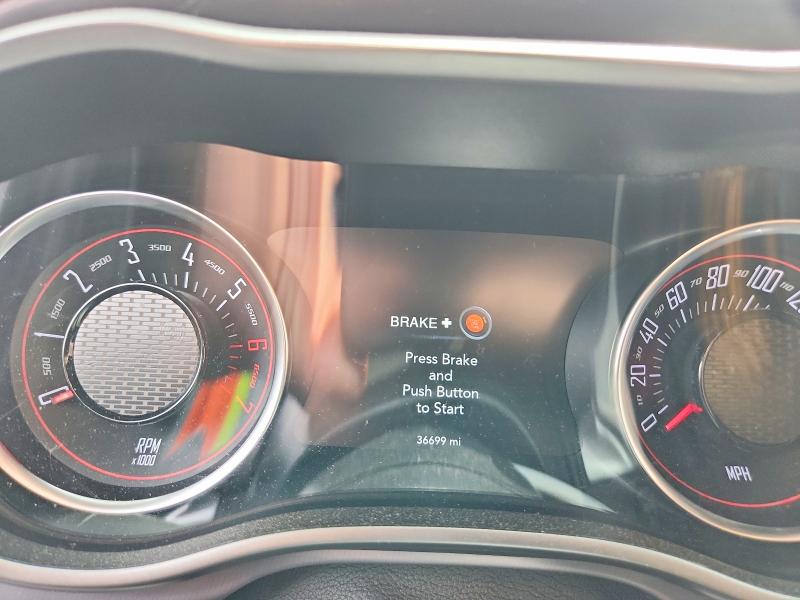 55860666 :رقم المزاد ، 2C3CDZFJ5KH529145 vin ، 2019 Dodge Challenger مزاد بيع
