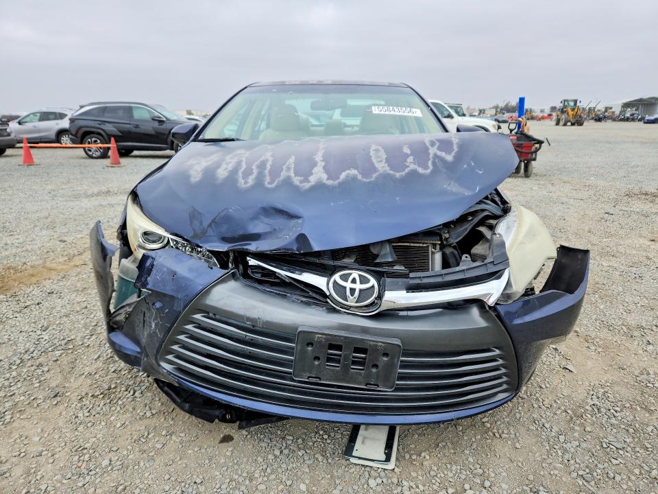 Aukcja sprzedaży 2015 Toyota Camry, vin: 4T4BF1FK3FR458169, numer aukcji: 55843556