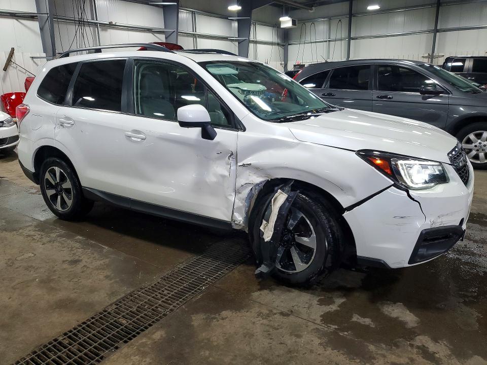 Продажа на аукционе авто 2017 Subaru Forester, vin: JF2SJARCXHH509939, номер лота: 57348026
