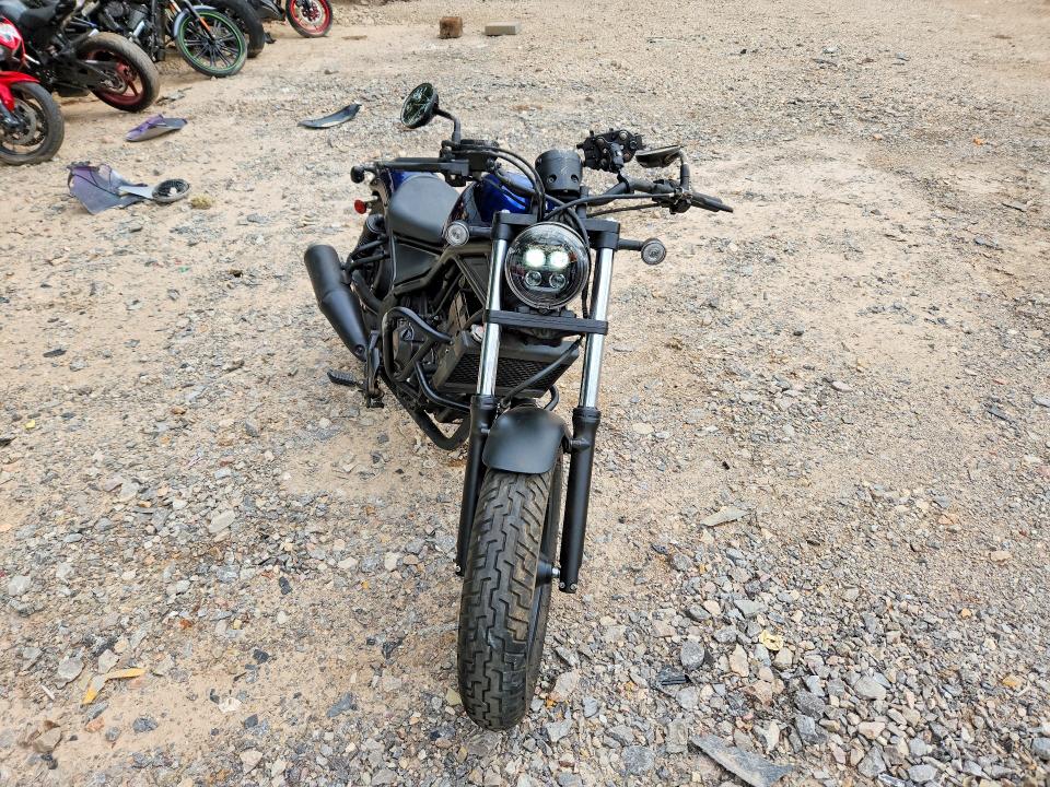 2022 Honda Cmx300 მანქანა იყიდება აუქციონზე, vin: MLHNC5302N5500206, აუქციონის ნომერი: 56642266