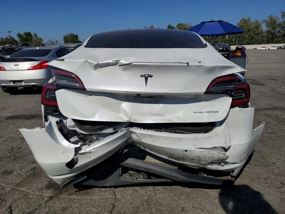 2022 Tesla Model 3 მანქანა იყიდება აუქციონზე, vin: 5YJ3E1EB2NF236611, აუქციონის ნომერი: 55824476