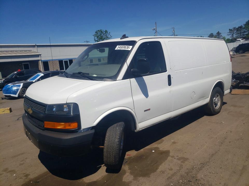 54669636 :رقم المزاد ، 1GCWGAF14M1312141 vin ، 2021 Chevrolet Express G2500 مزاد بيع