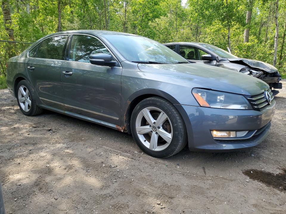 56265006 :رقم المزاد ، 1VWBN7A33EC016286 vin ، 2014 Volkswagen Passat مزاد بيع