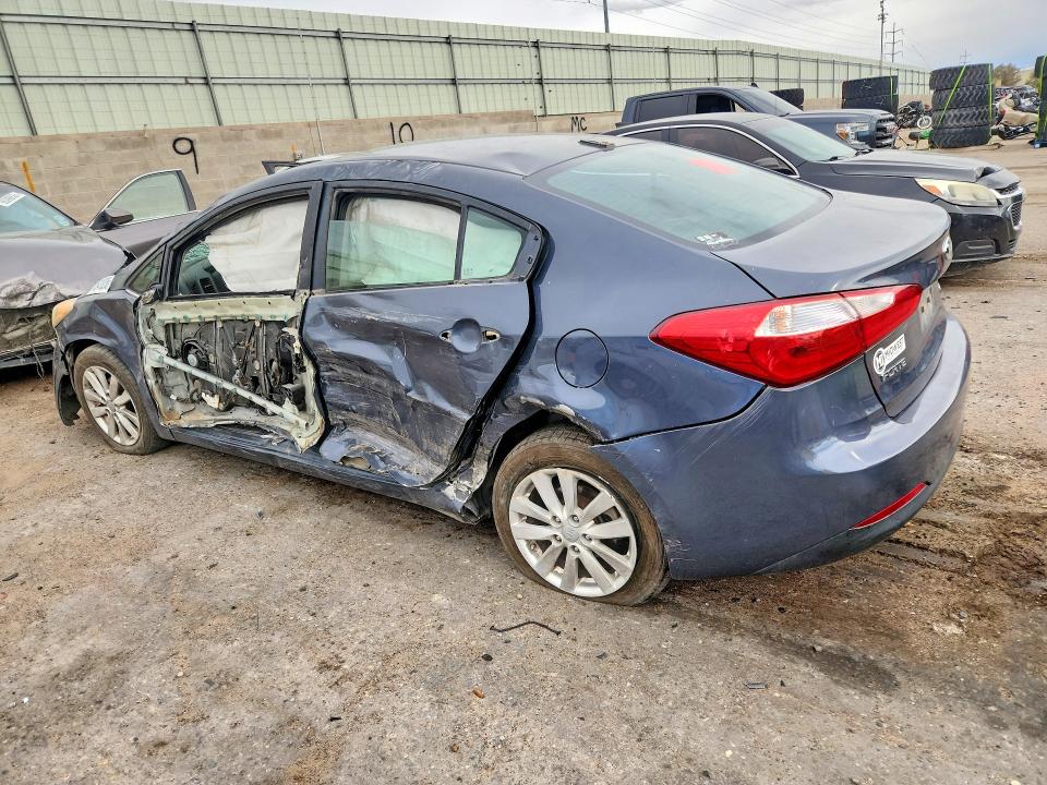 2015 Kia Forte მანქანა იყიდება აუქციონზე, vin: KNAFX4A88F5280745, აუქციონის ნომერი: 55418236