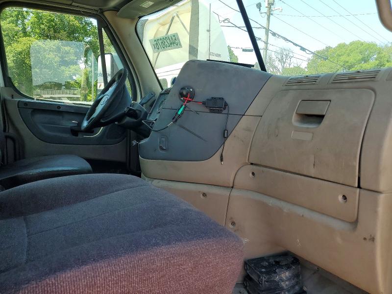Продаж на аукціоні авто 2018 Freightliner Cascadia 113, vin: 3AKBGADV7JSJN2872, номер лоту: 54423676