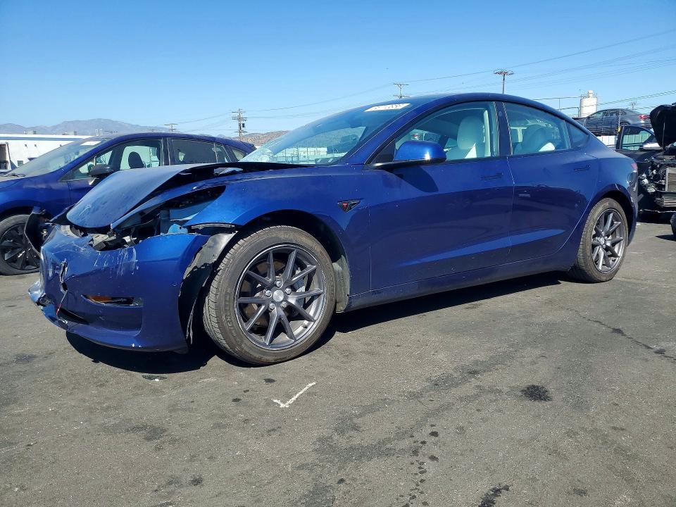 Продажа на аукционе авто 2022 Tesla Model 3, vin: 5YJ3E1EA4NF372987, номер лота: 56710856