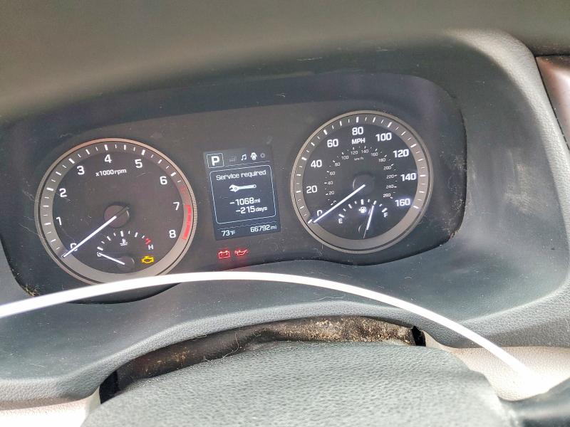 2017 Hyundai Tucson მანქანა იყიდება აუქციონზე, vin: KM8J33A41HU596721, აუქციონის ნომერი: 59113676