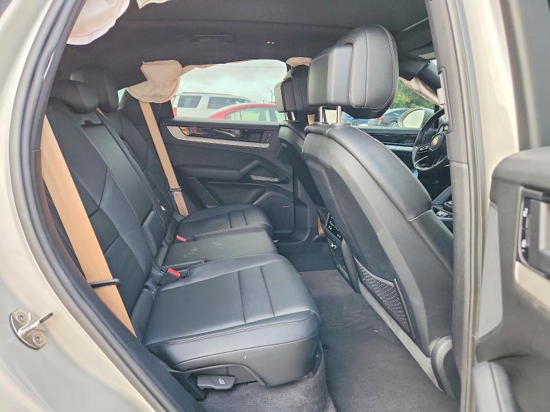 57321086 :رقم المزاد ، WP1AA2AY7SDA02792 vin ، 2025 Porsche Cayenne مزاد بيع