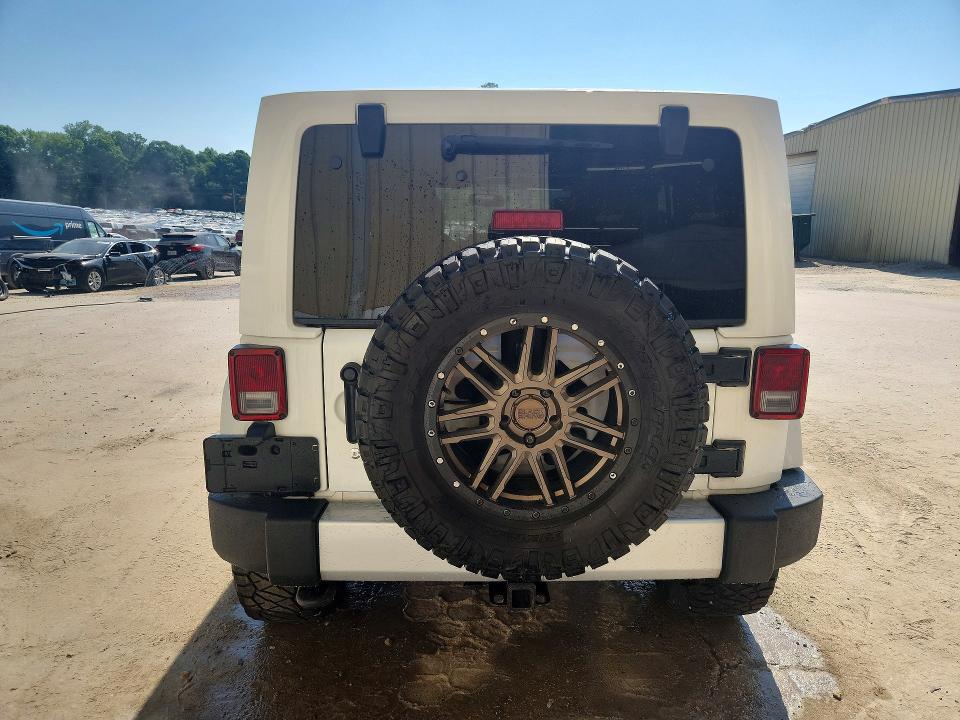 56872256 :رقم المزاد ، 1C4BJWEG5EL150710 vin ، 2014 Jeep Wrangler Unlimited مزاد بيع