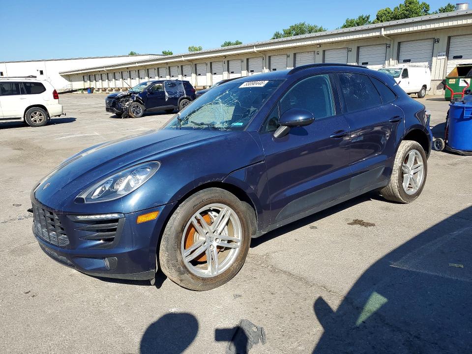 55890446 :رقم المزاد ، WP1AB2A51FLB63623 vin ، 2015 Porsche Macan مزاد بيع