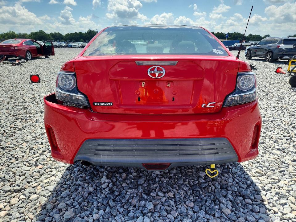 58555286 :رقم المزاد ، JTKJF5C79F3094663 vin ، 2015 Scion Tc مزاد بيع