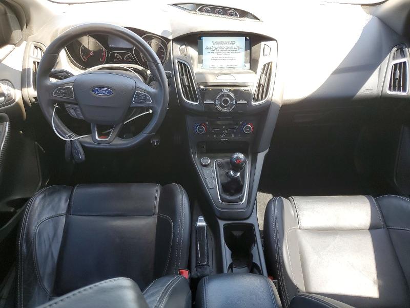 2016 Ford Focus მანქანა იყიდება აუქციონზე, vin: 1FADP3L93GL315740, აუქციონის ნომერი: 58099926