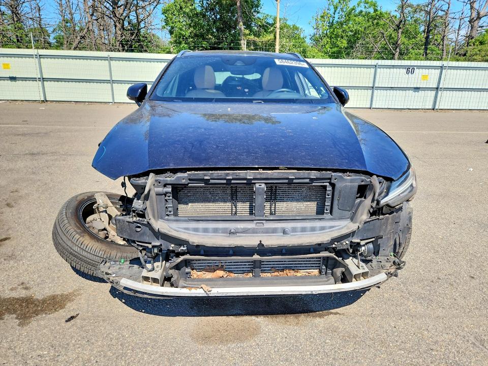 Продажа на аукционе авто 2020 Volvo V60 Cross Country, vin: YV4102WK0L1030457, номер лота: 58462396