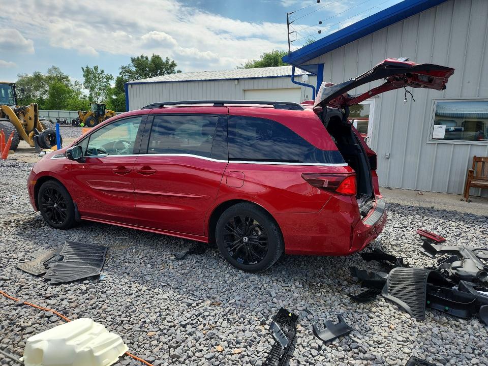 55358736 :رقم المزاد ، 5FNRL6H7XSB041050 vin ، 2025 Honda Odyssey مزاد بيع