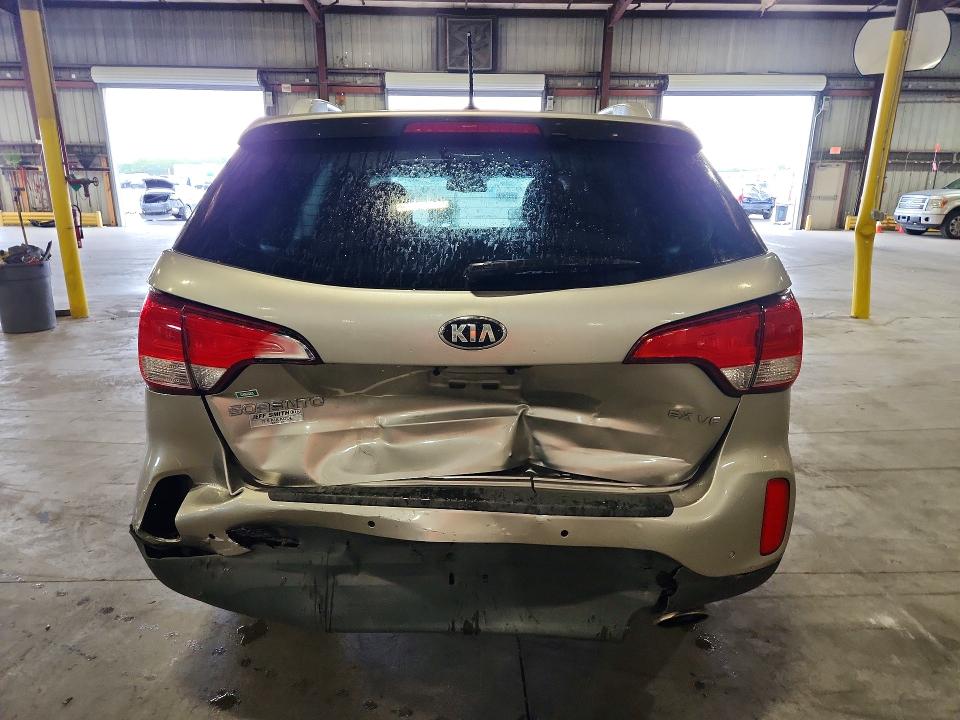 2015 Kia Sorento მანქანა იყიდება აუქციონზე, vin: 5XYKUDA78FG624129, აუქციონის ნომერი: 56328516