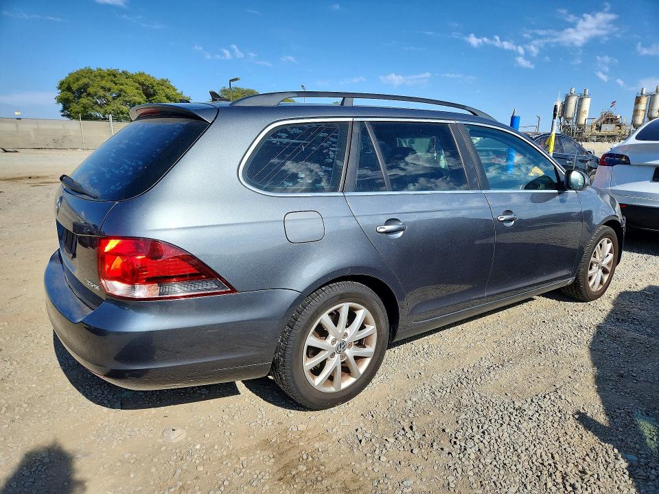 Aukcja sprzedaży 2010 Volkswagen Jetta, vin: 3VWPZ7AJ7AM692001, numer aukcji: 57431266