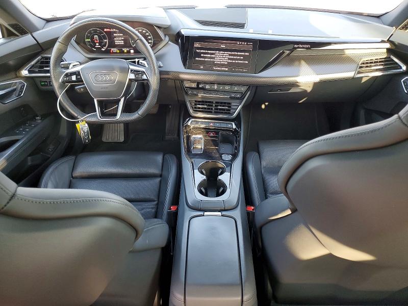 58472916 :رقم المزاد ، WAUCJBFW3R7000688 vin ، 2024 Audi E-tron Gt مزاد بيع